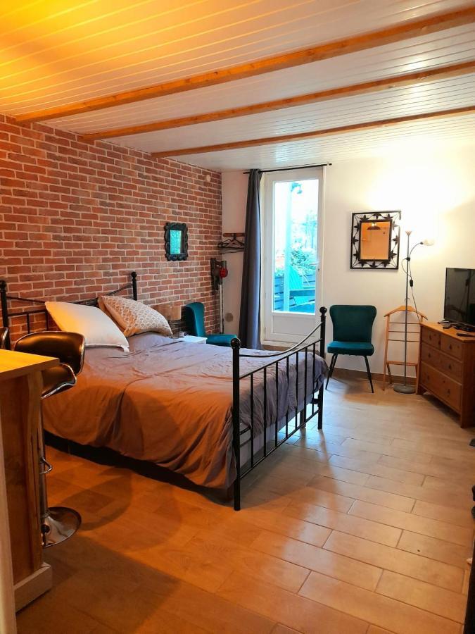Appartement Kachour Maza à Montfermeil Extérieur photo